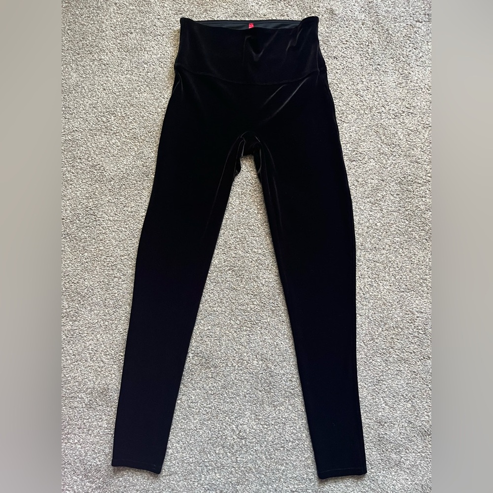 SPANX Black Velvet Shaping Leggings (L)